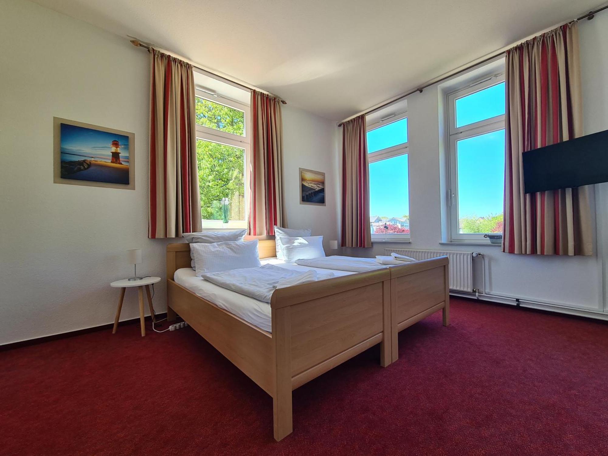 Zeitlos Hotel Garni Шарбойц Экстерьер фото